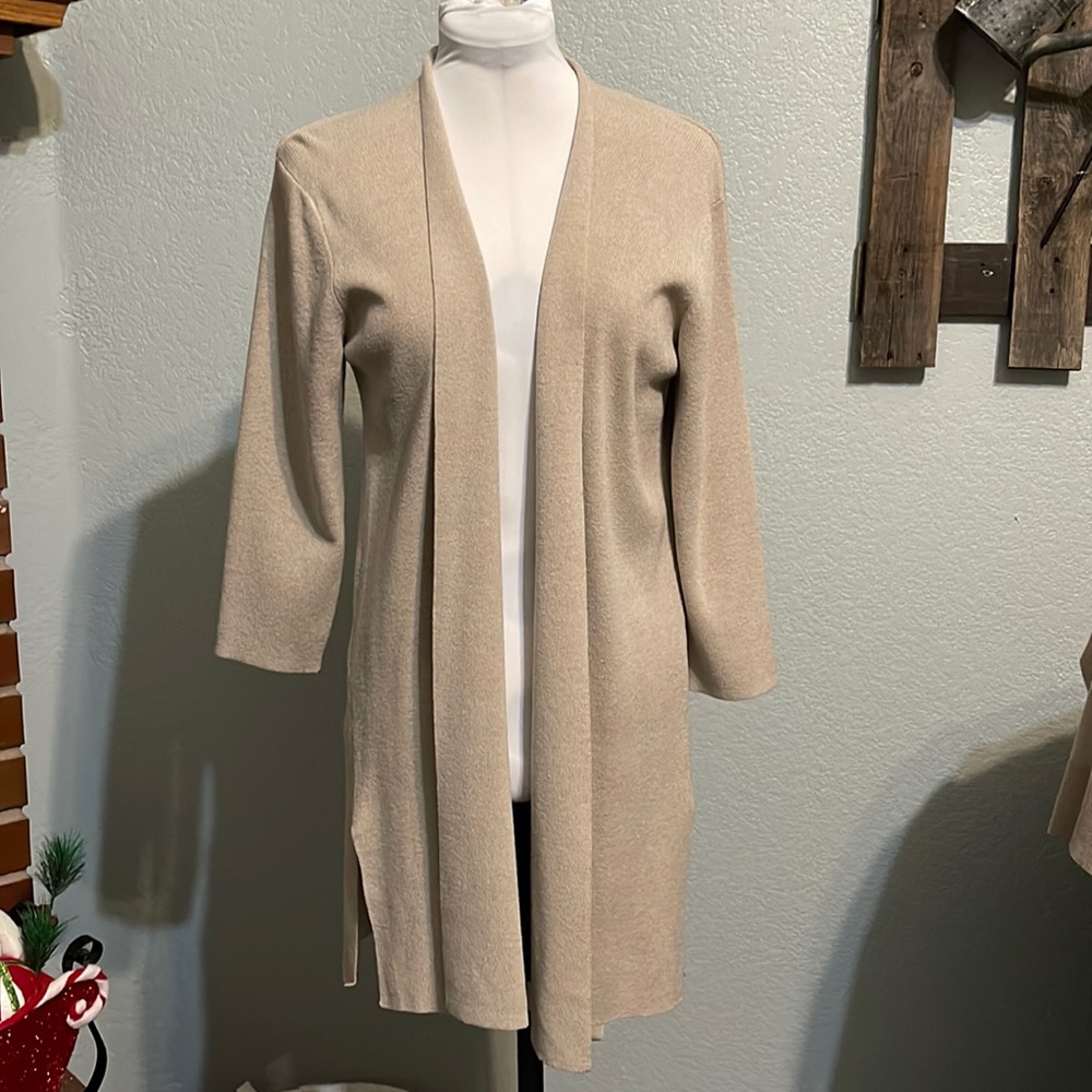 Windridge cardigan b09